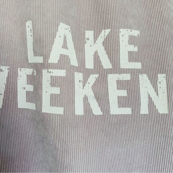 Coeur de Vague Boutique Euro-Inspired Lake Weekend Corduroy Sweatshirt | Size: M - Picture 7 of 8